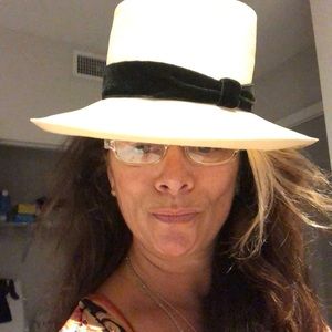 Meet your Posher, Stacey